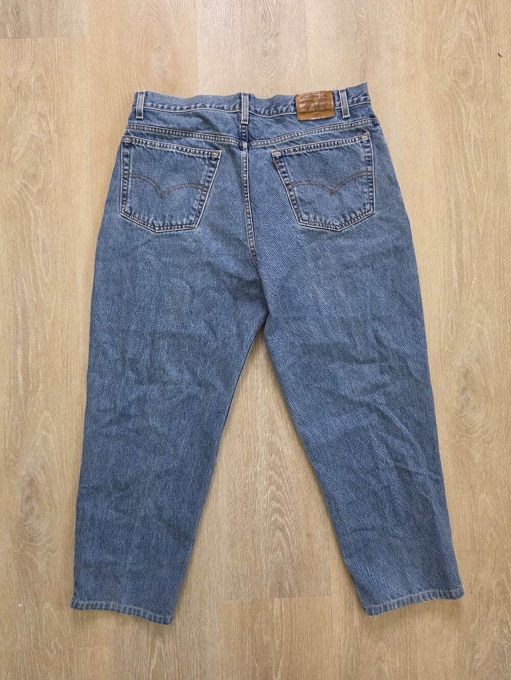 Vintage Y2K Levi’s 545 loose fit jeans 40x30